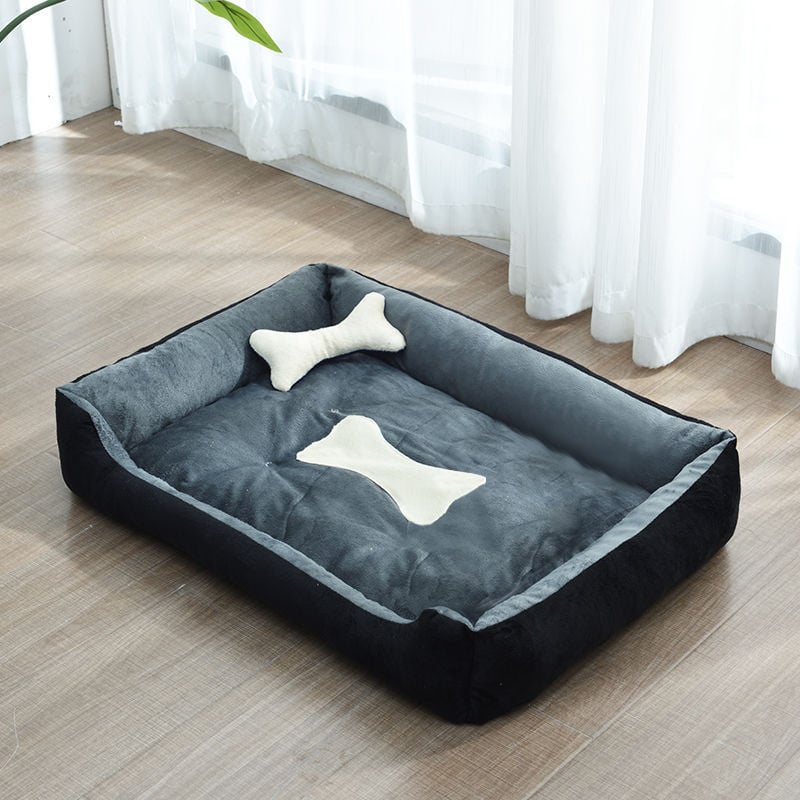 Four Seasons Golden Retriever Dog Bed and Mat