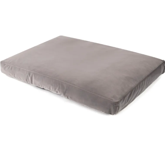 Cozy Paws™ Deluxe Warm Dog Bed