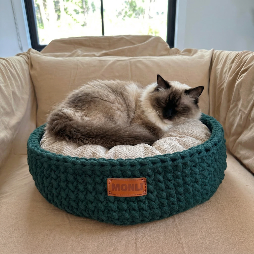 Handcrafted Cotton Pet Bed | Forest Green