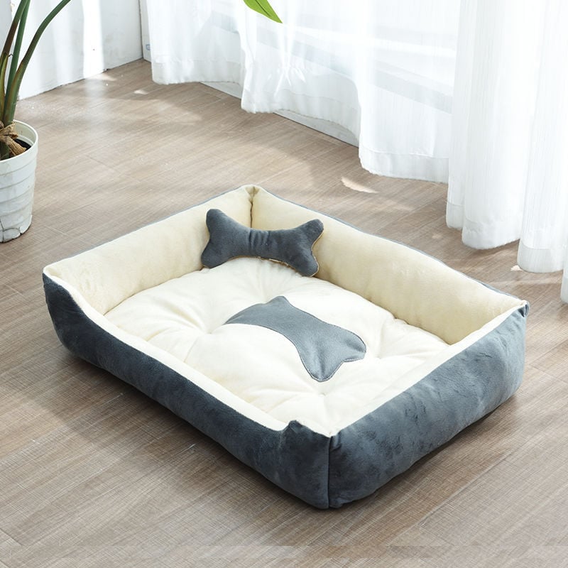 Four Seasons Golden Retriever Dog Bed and Mat